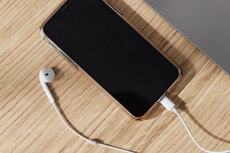 Refurbished smartphones and essential accessories — buying smart in 2024