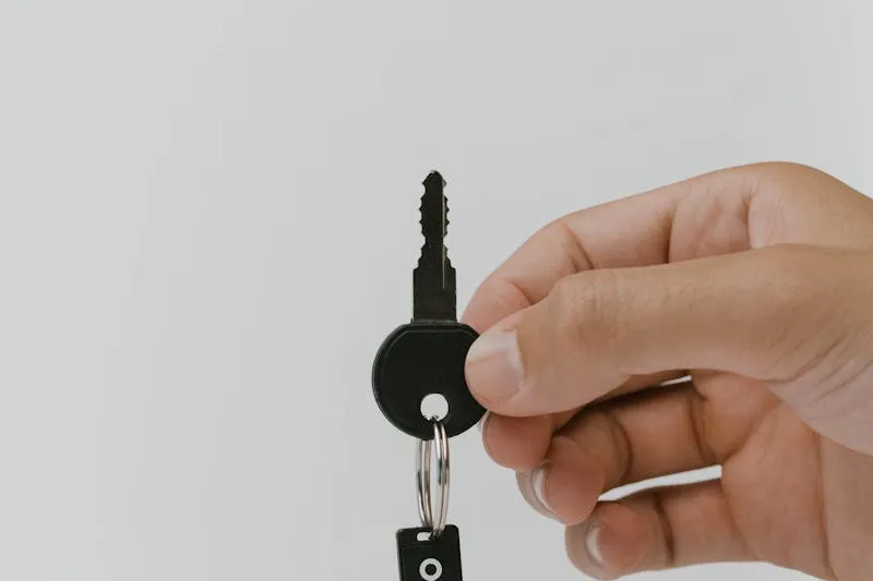 Smartwatch screen displaying menstrual cycle tracking with phases and ovulation predictions