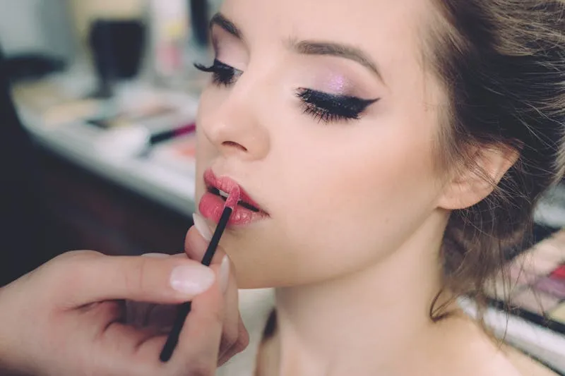 Bridal Makeup That Lasts All Day: Techniques & Products