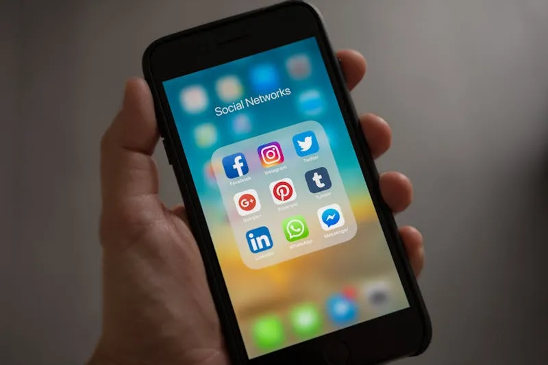 Social media apps on a smartphone — multi-platform strategy