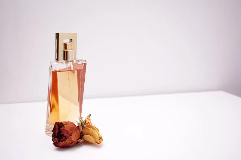 Choosing Your Perfume: The Complete Scent Guide